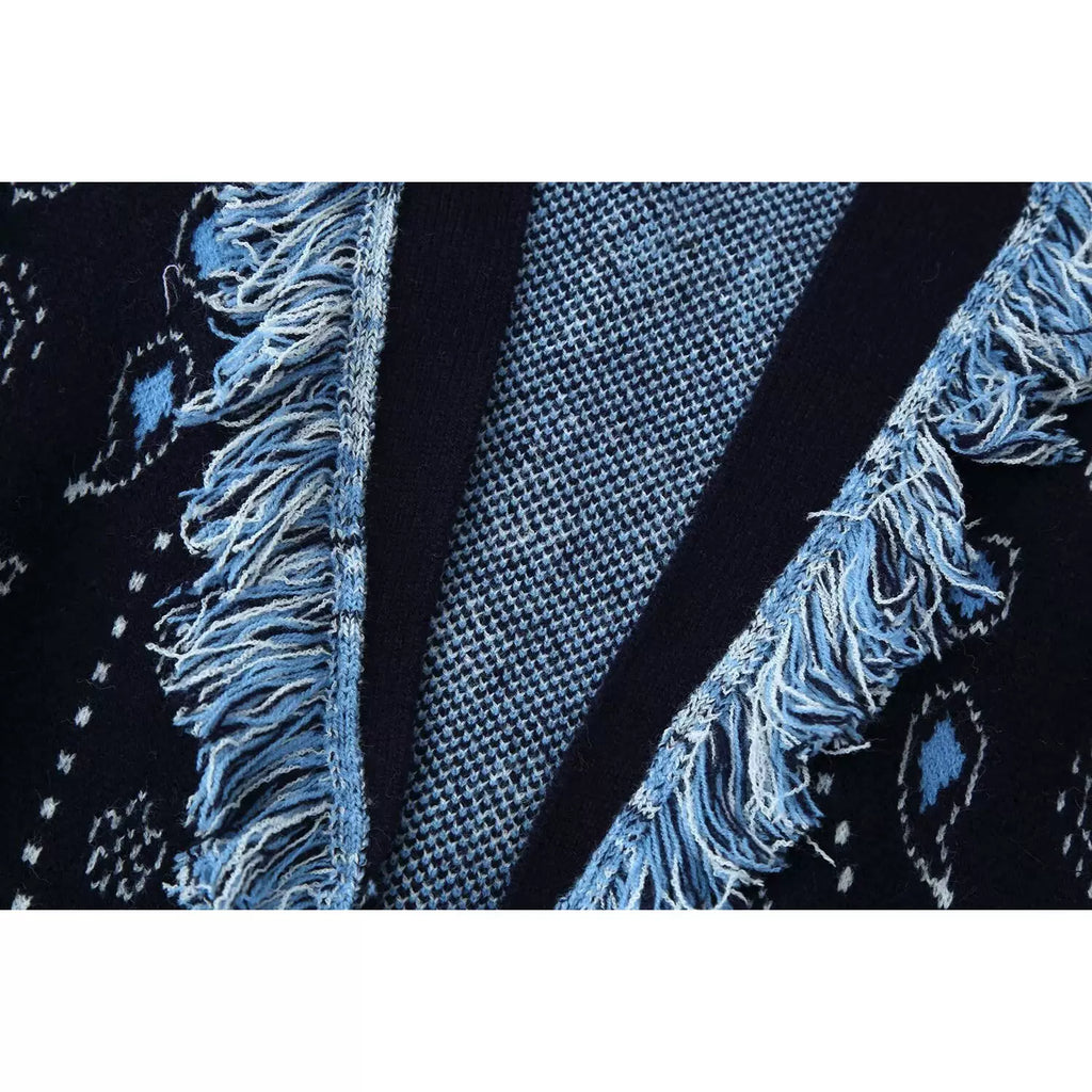 Fringe trim, close-up